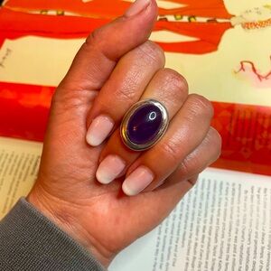 Vintage Sterling Silver 925 Ring With Large Purple Centre Stone Size 7.5